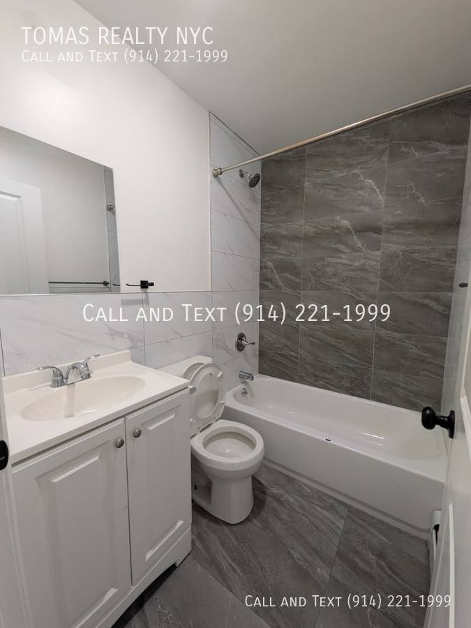 Apartment for rent at 776 E #233, Bronx, NY 10466