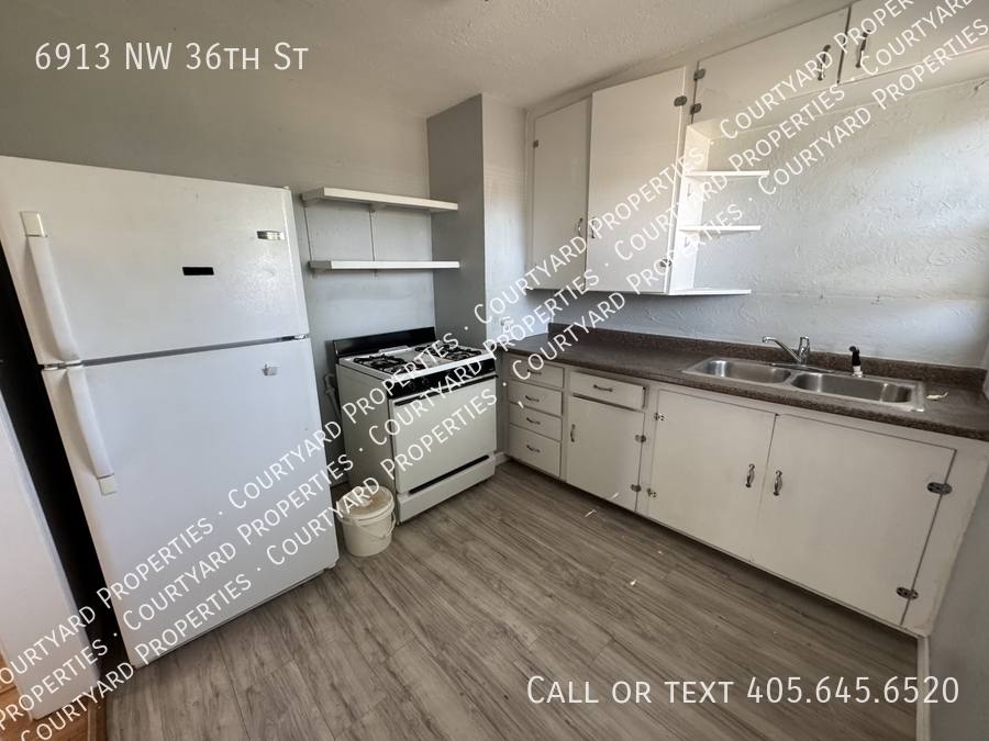 House for rent at 6913 NW 36th St, Bethany, OK 73008