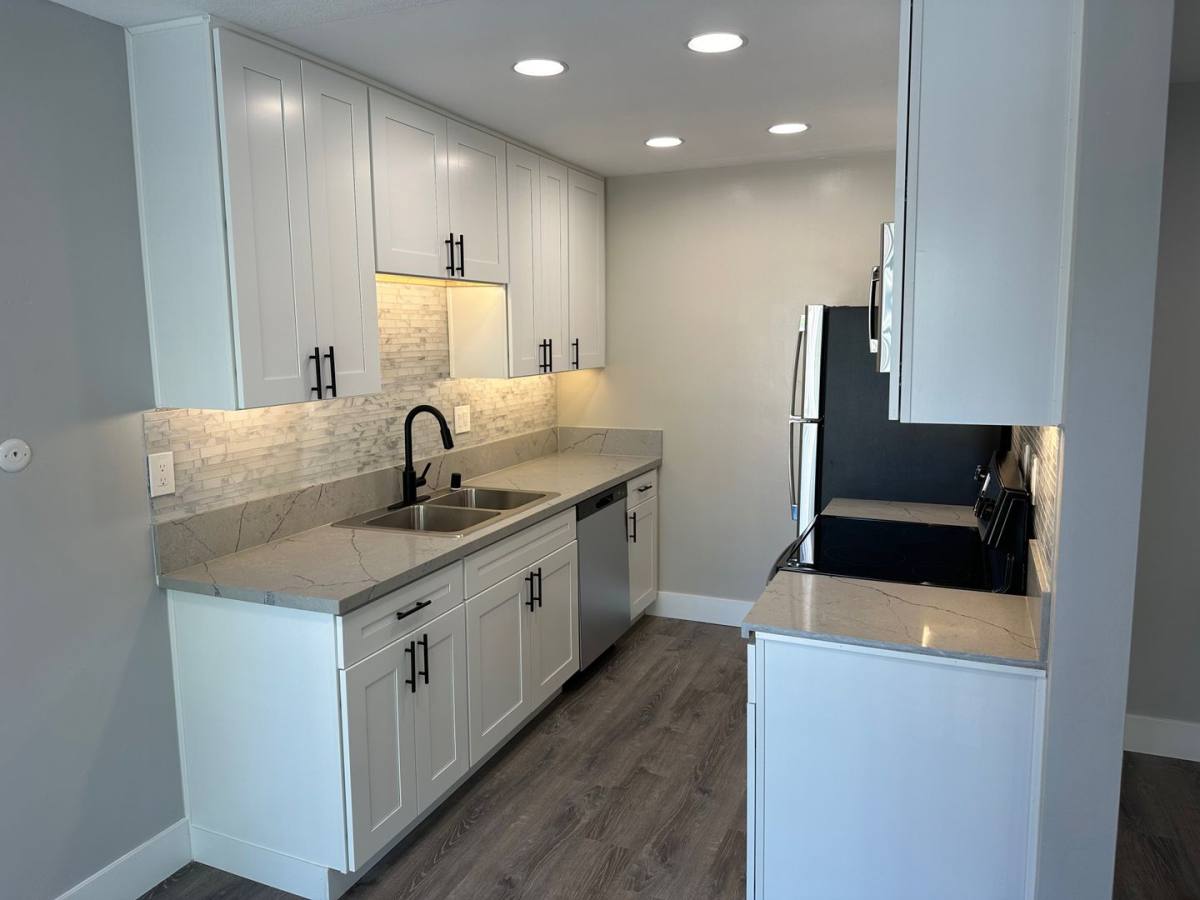 Apartment for rent at 3520 3rd Ave, San Diego, CA 92103