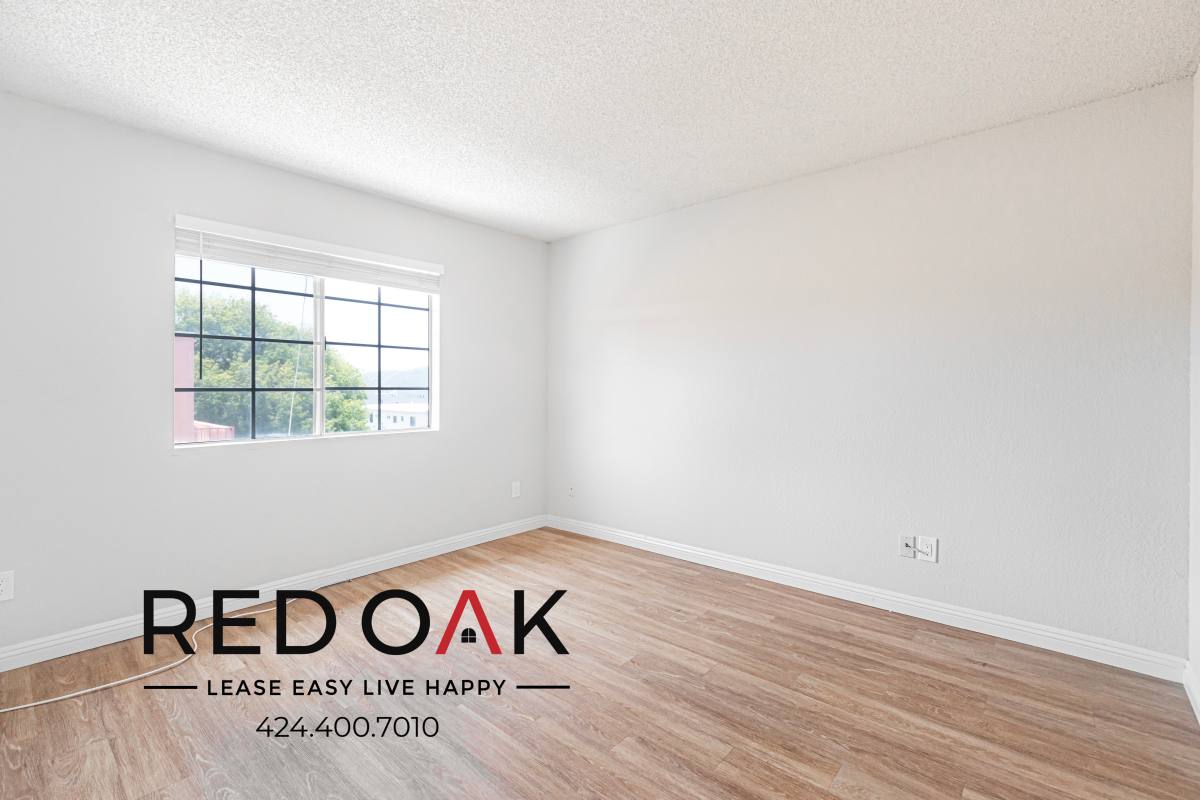 Condo for rent at 10346 Commerce Ave #7, Tujunga, CA 91042