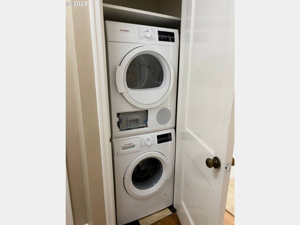 Condo for rent at 1436 NE 21st Ave, Portland, OR 97232
