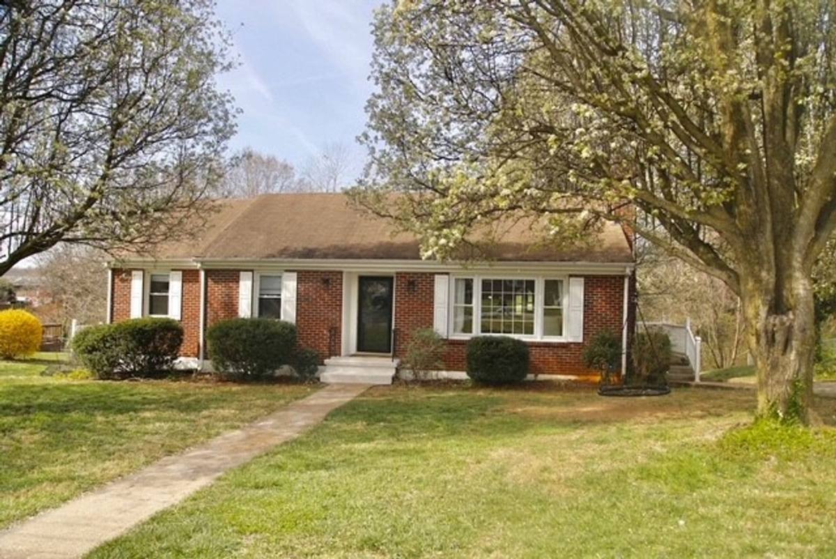 House for rent at 107 Middleboro Place, Lynchburg, VA 24502