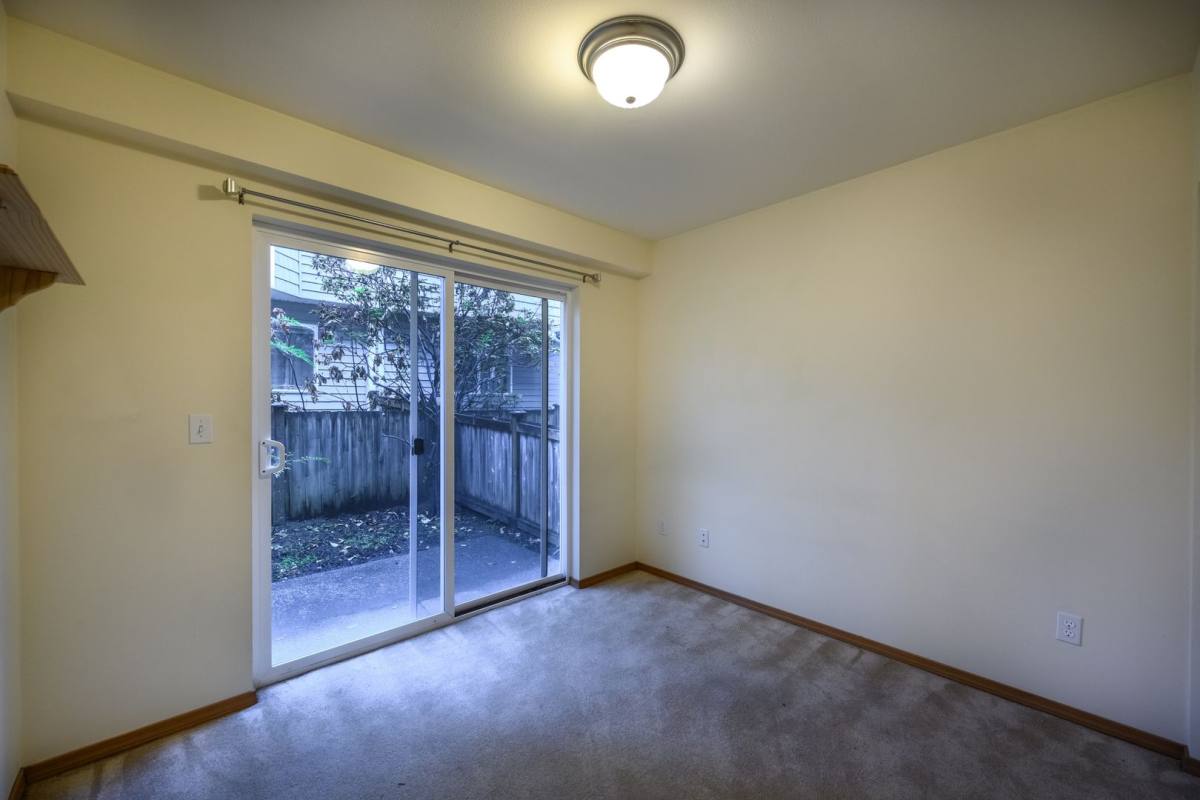 Townhouse for rent at 12049 B 32nd Ave NE, Seattle, WA 98125
