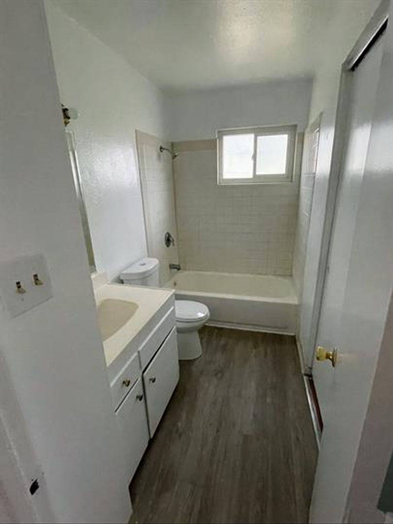 Apartment for rent at 2482 Chanslor St, Pomona, CA 91766