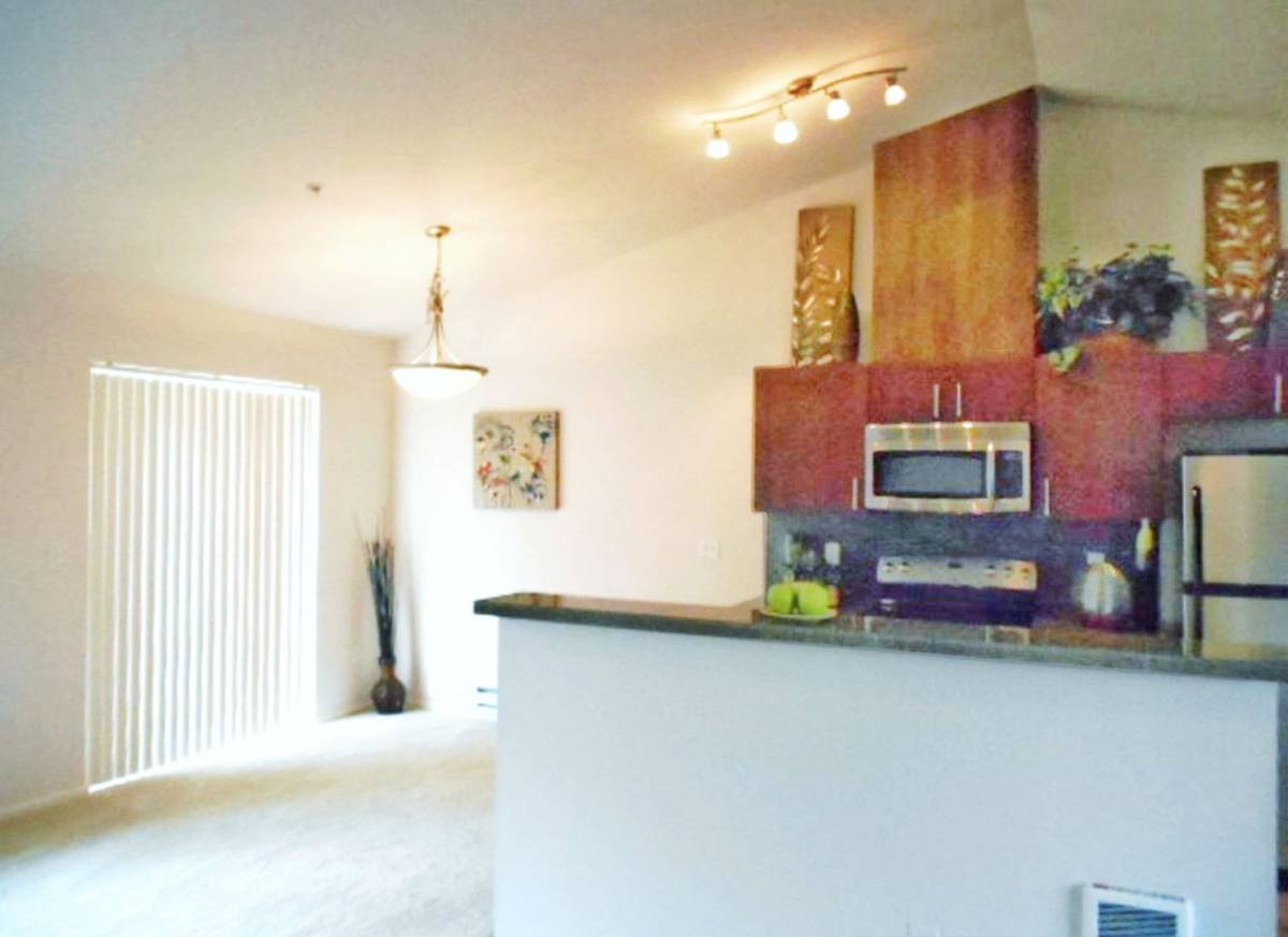 Townhouse for rent at 4010 S 211th Place, Seattle, WA 98198