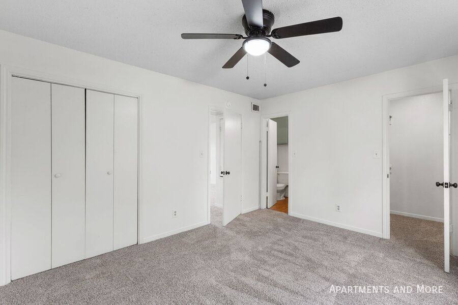 Apartment for rent at 1021 Chestnut St #F20, San Marcos, TX 78666