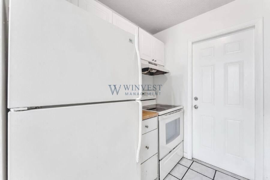 Apartment for rent at 447 NE 125th St #32, Miami, FL 33161