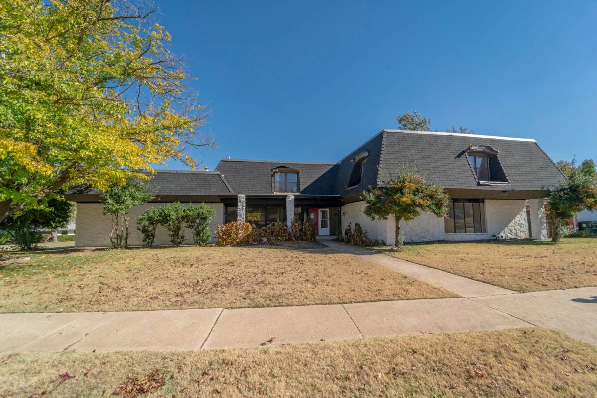 House for rent at 3120 Shadybrook Dr, Oklahoma City, OK 73110