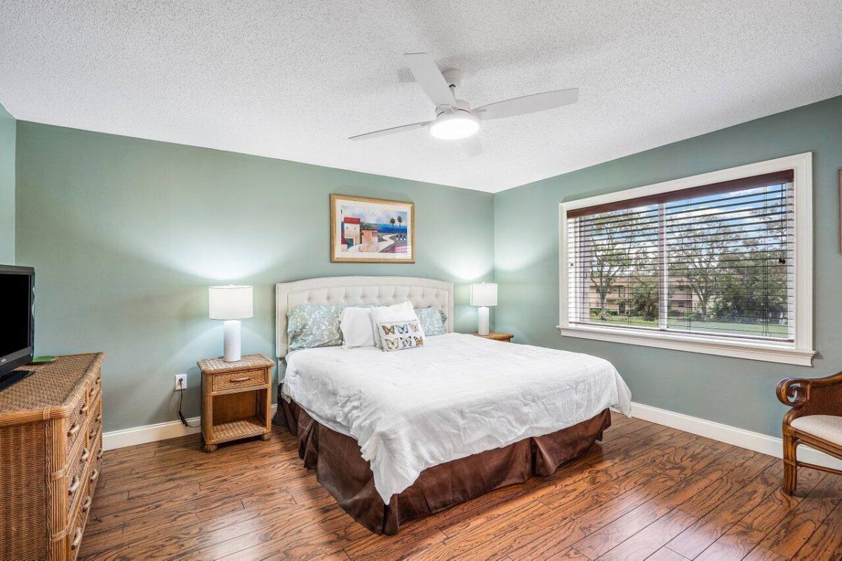 Condo for rent at 275 Palm Ave #275C206, Jupiter, FL 33477