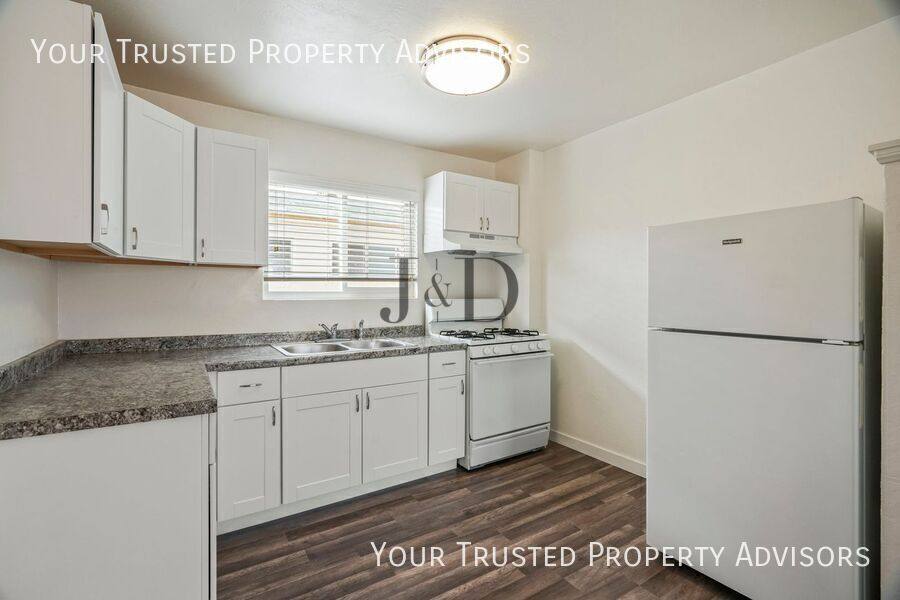 Apartment for rent at 612 Delaware St S, Imperial Beach, CA 91932