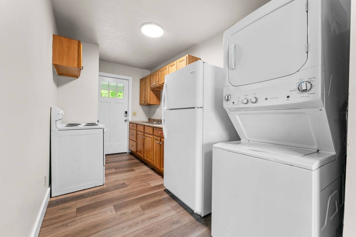 Apartment for rent at 613 W Madison St, Springfield, MO 65806