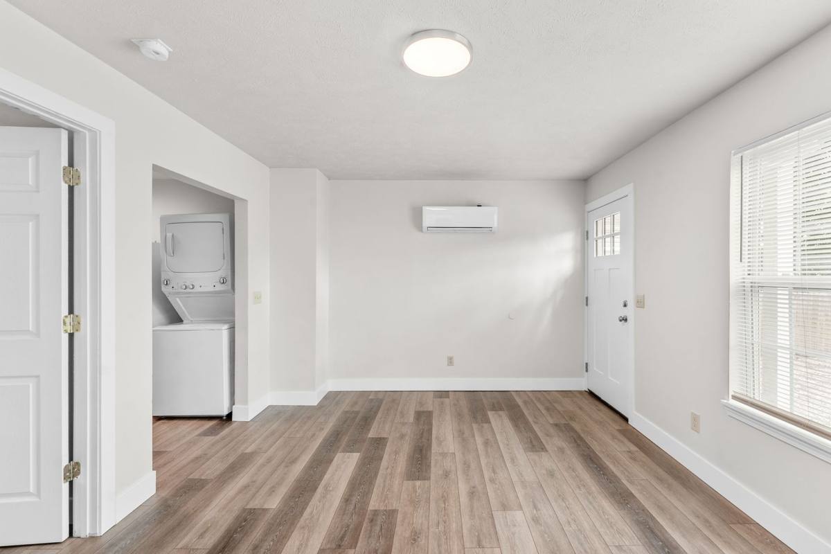 Apartment for rent at 613 W Madison St, Springfield, MO 65806