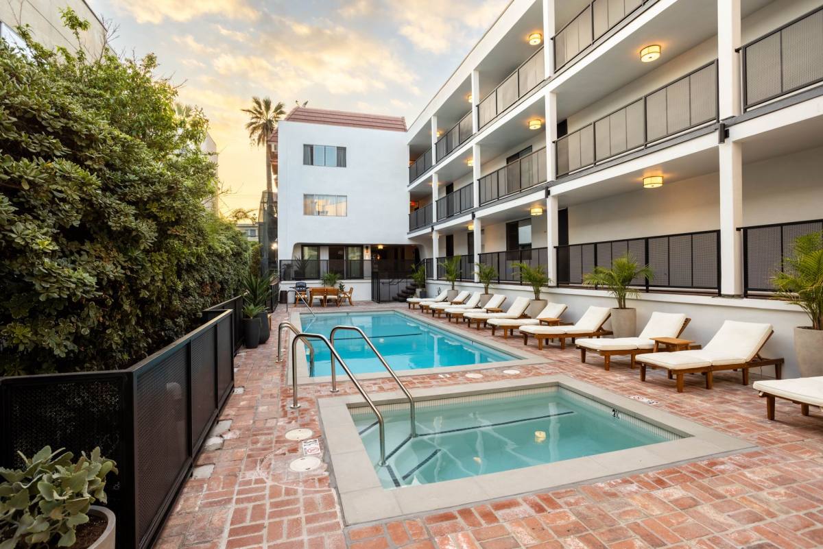 Apartment for rent at 950 Larrabee St, West Hollywood, CA 90069