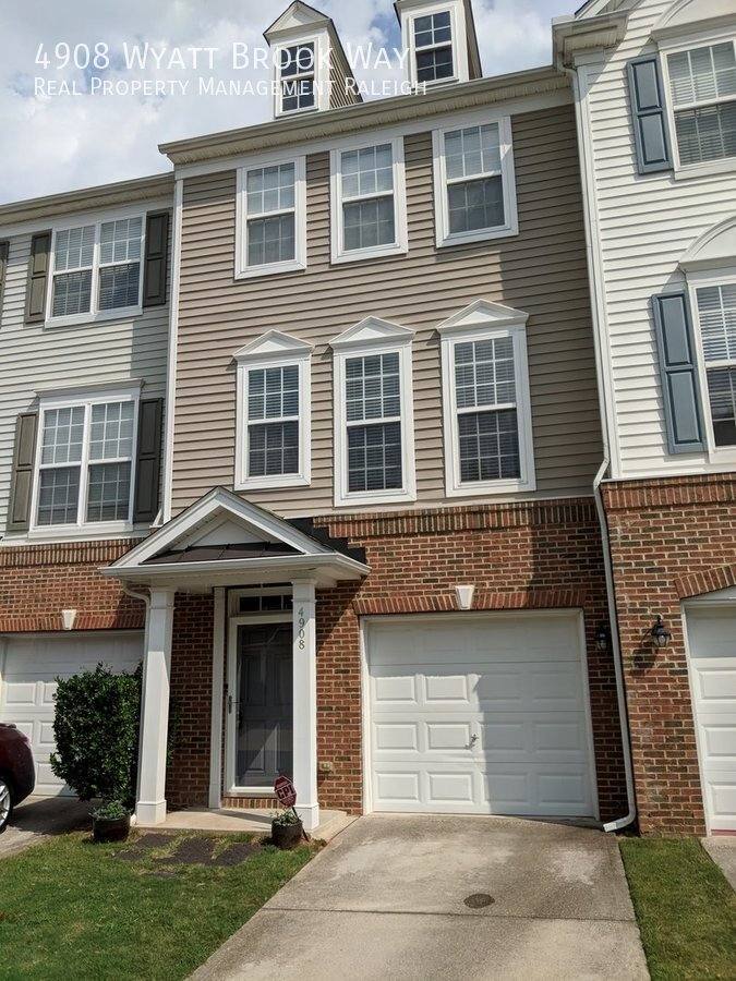 Townhouse for rent at 4908 Wyatt Brook Way, Raleigh, NC 27609
