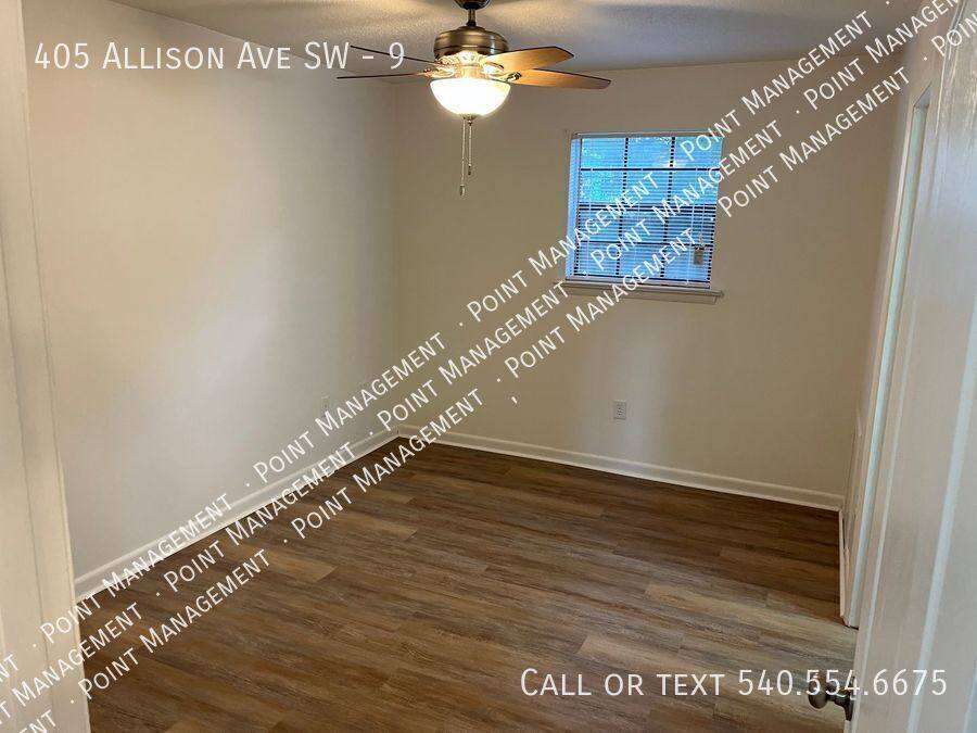 Apartment for rent at 405 Allison Ave SW #9, Roanoke, VA 24016