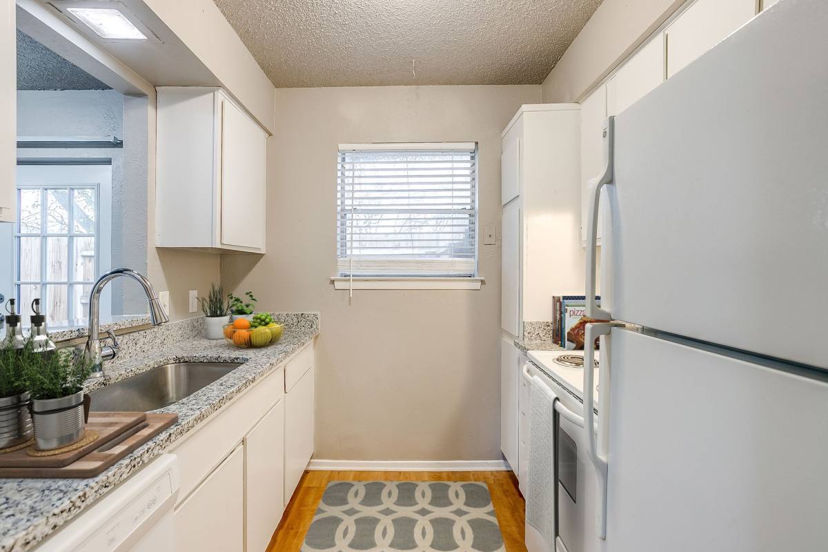 Apartment for rent at 200 N Tarrant St, Crowley, TX 76036