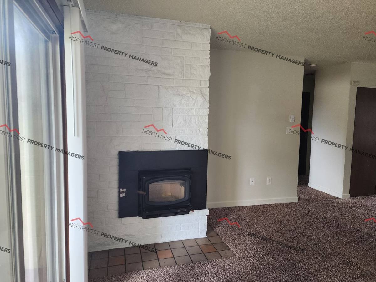 Apartment for rent at 610 Pioneer Ave E 1-24, Montesano, WA 98563