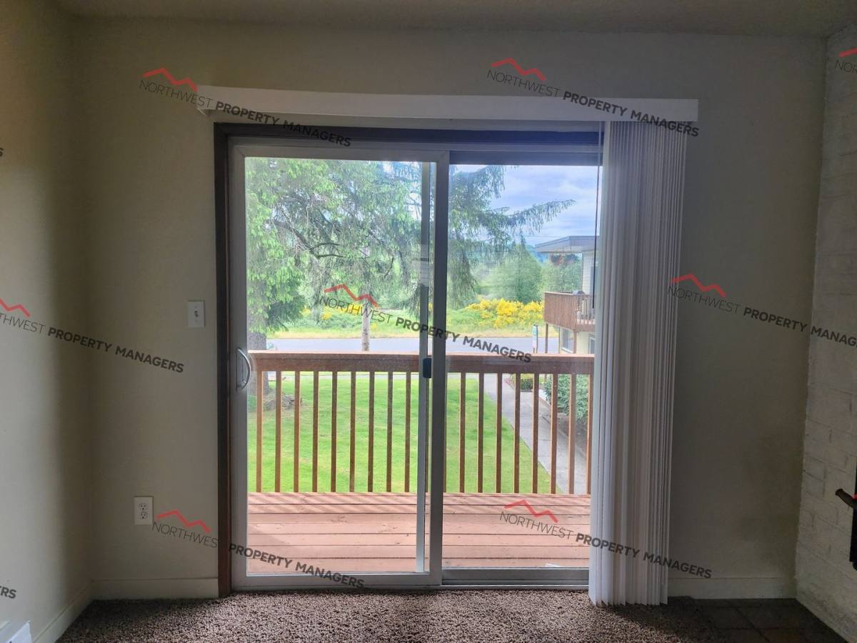 Apartment for rent at 610 Pioneer Ave E 1-24, Montesano, WA 98563