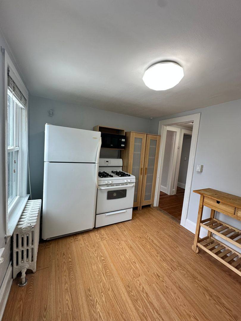 Apartment for rent at 1621 Harrison Ave, Mamaroneck, NY 10543