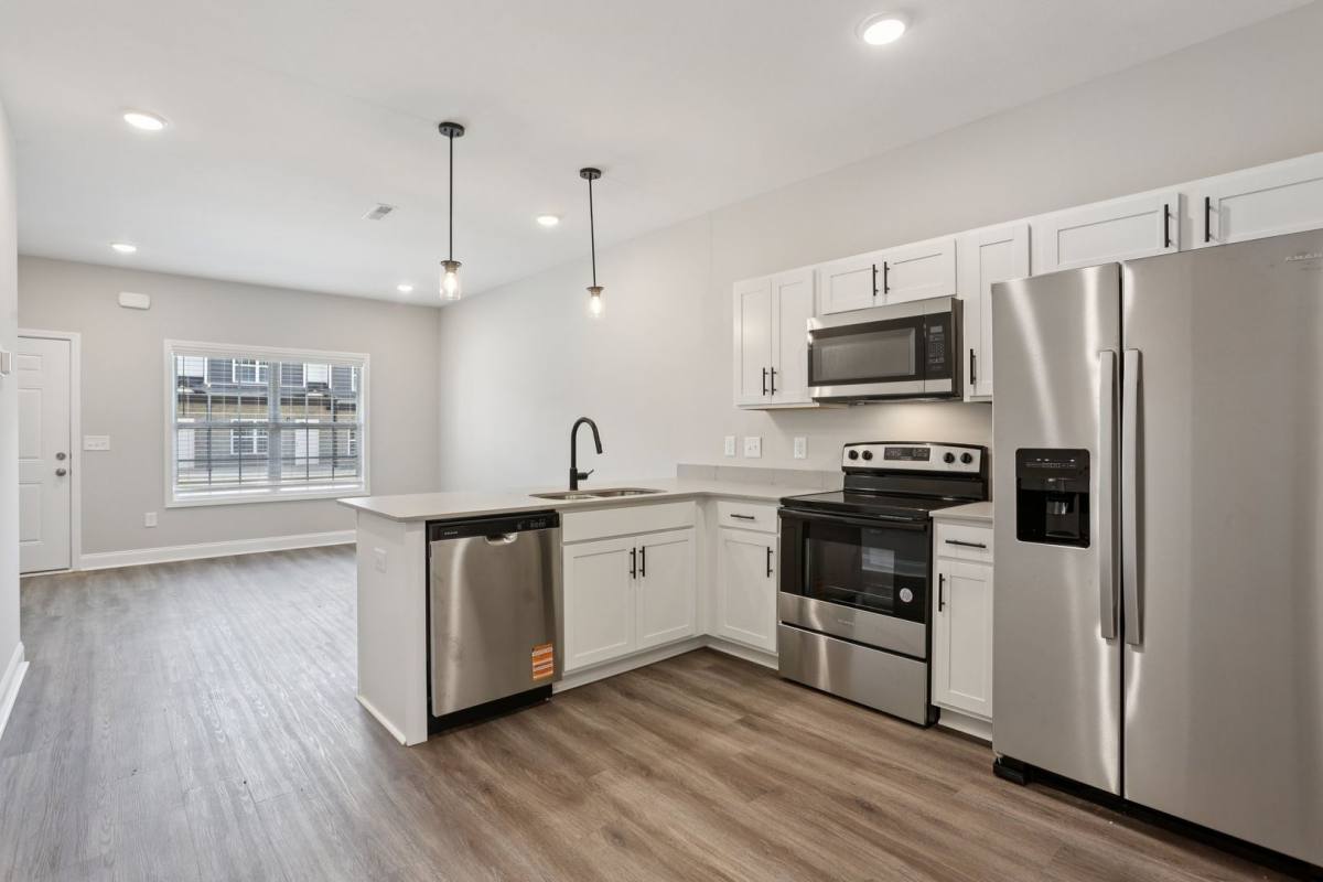 Apartment for rent at 2815 Trenton Rd, Clarksville, TN 37040