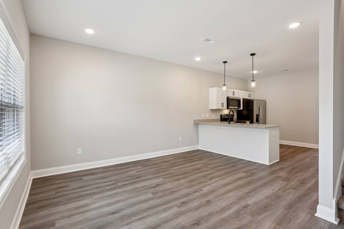 Apartment for rent at 2815 Trenton Rd, Clarksville, TN 37040