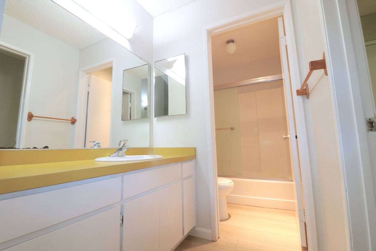 Apartment for rent at 1621 Hotel Circle S, San Diego, CA 92108