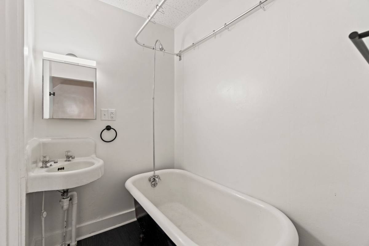 Apartment for rent at 1230 Delta Blvd, Fort Wayne, IN 46805