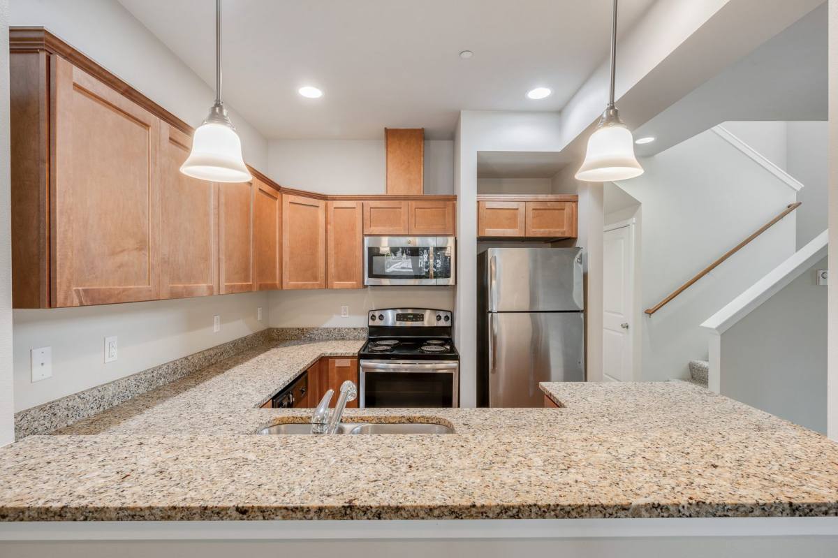 Townhouse for rent at 16503 6th Ave W #C4, Lynnwood, WA 98037