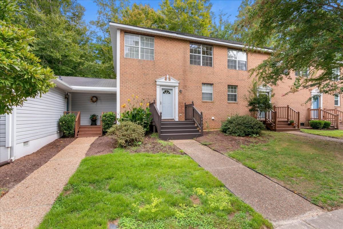 Townhouse for rent at 5403 Sasha Court, Williamsburg, VA 23188