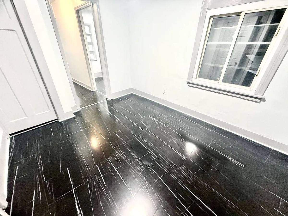 Townhouse for rent at 1150 Bailey Ave, Buffalo, NY 14206