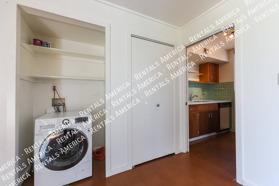 Condo for rent at 4202 N 38th St #8, Phoenix, AZ 85018