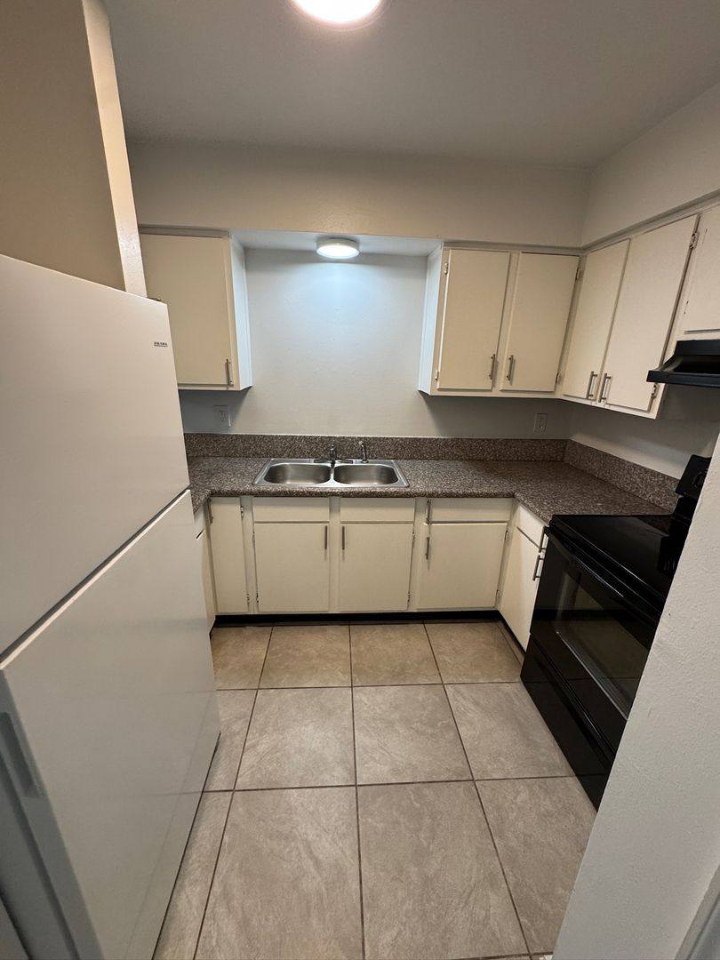 Apartment for rent at 1185 Bentley Rd #3, Leesburg, FL 34748