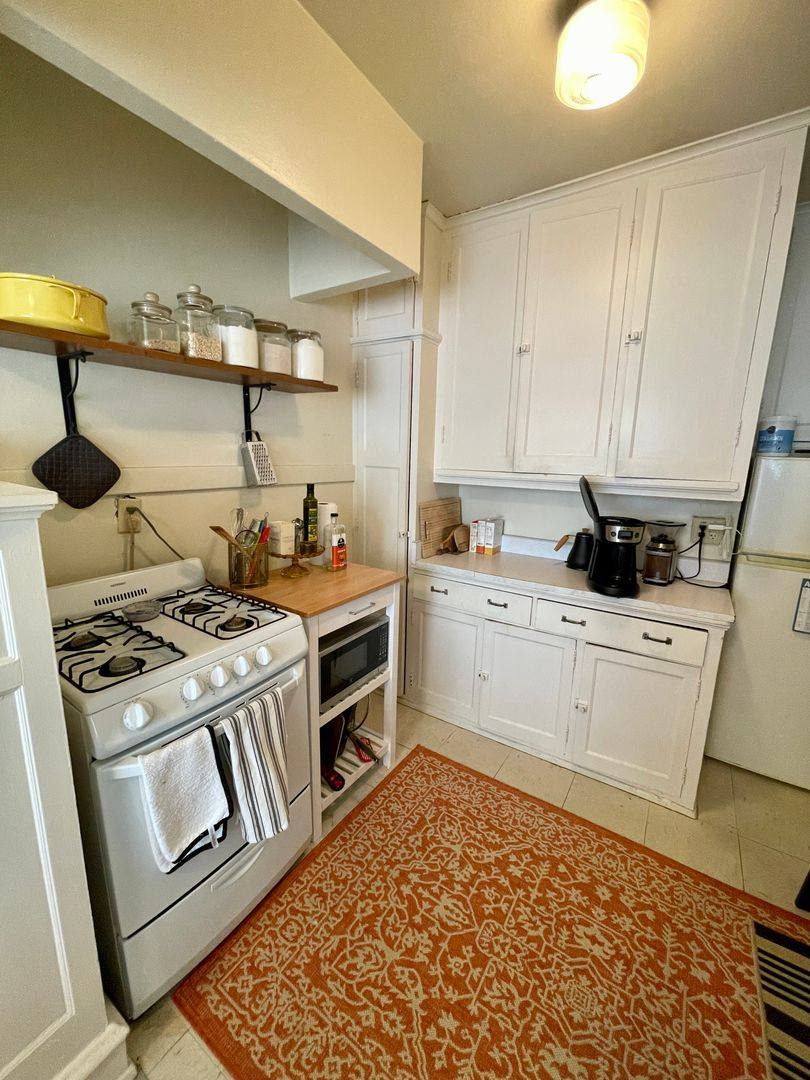 Apartment for rent at 2027 N Prospect, Milwaukee, WI 53202