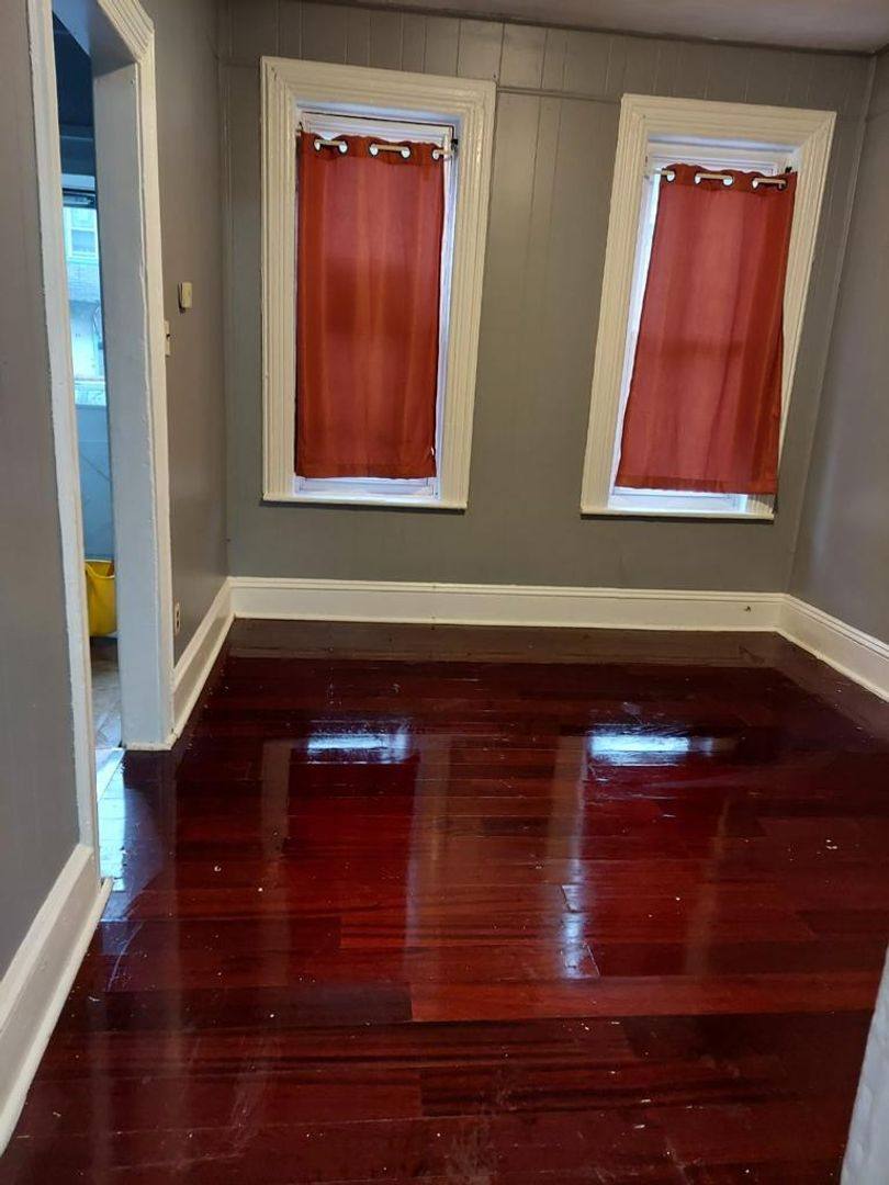 House for rent at 42 Grant St, Trenton, NJ 08609