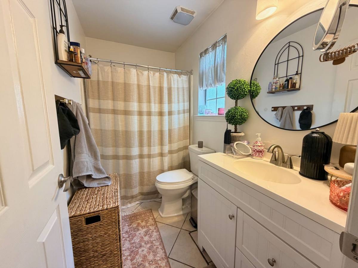 House for rent at 237 Carterwood Dr, Tallahassee, FL 32305