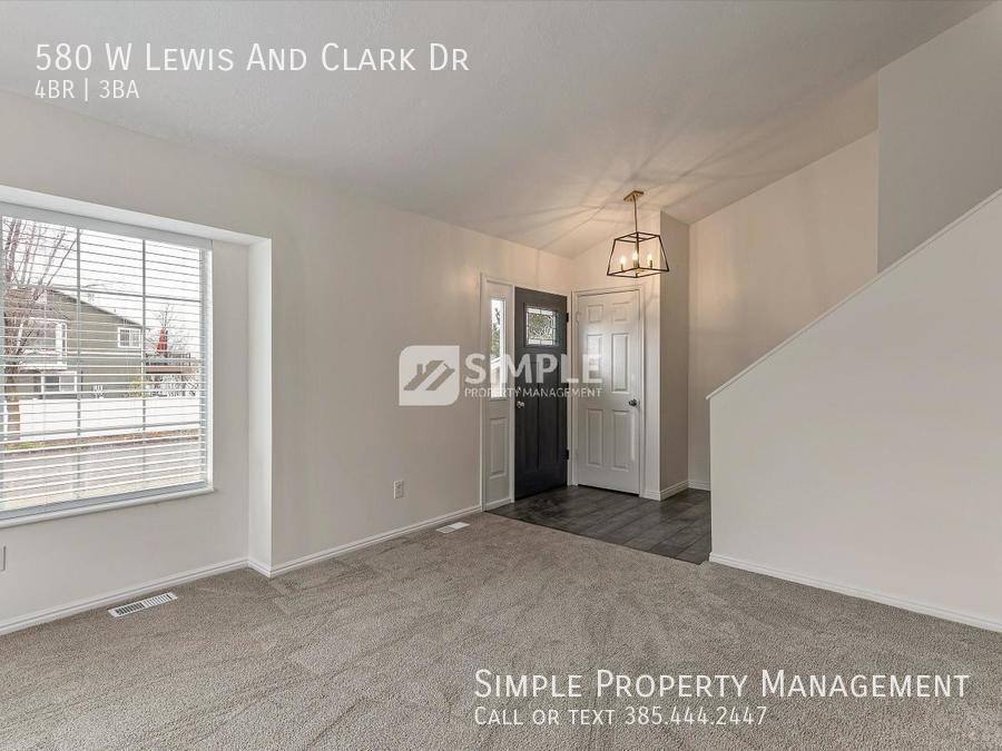 House for rent at 580 W Lewis & Clark Dr, Centerville, UT 84014