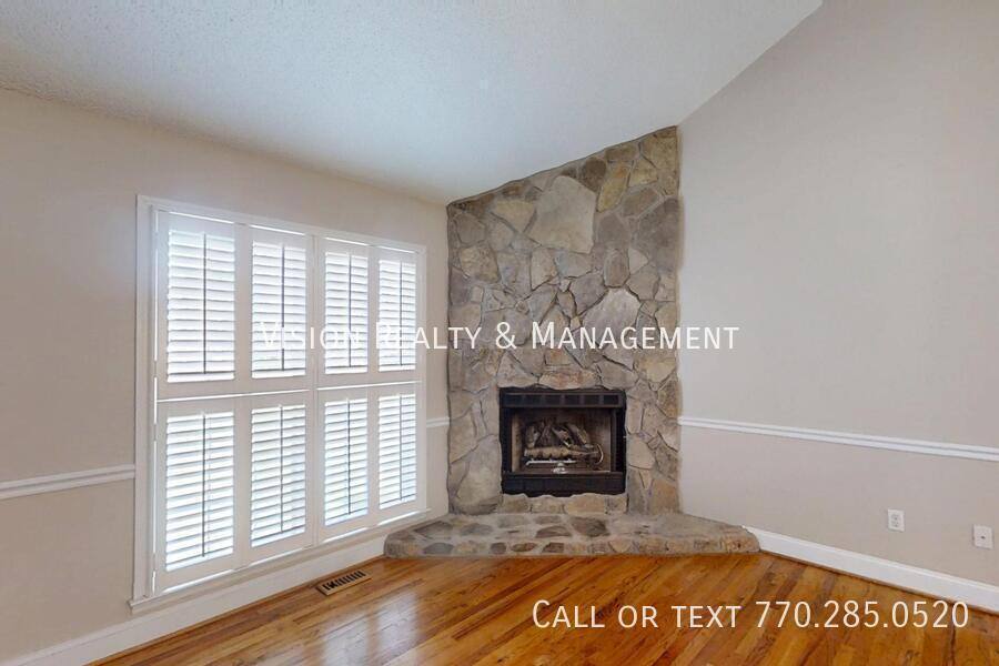 House for rent at 28 Summerwind Dr, Cedartown, GA 30125