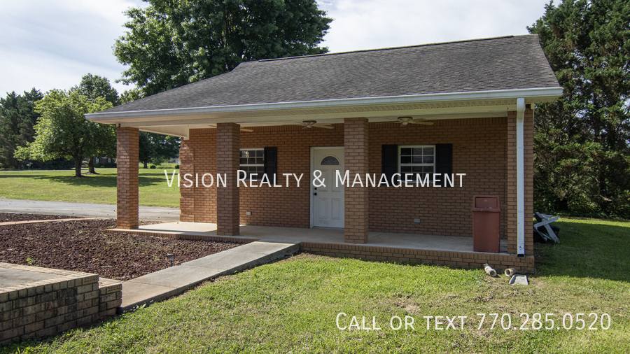 House for rent at 28 Summerwind Dr, Cedartown, GA 30125