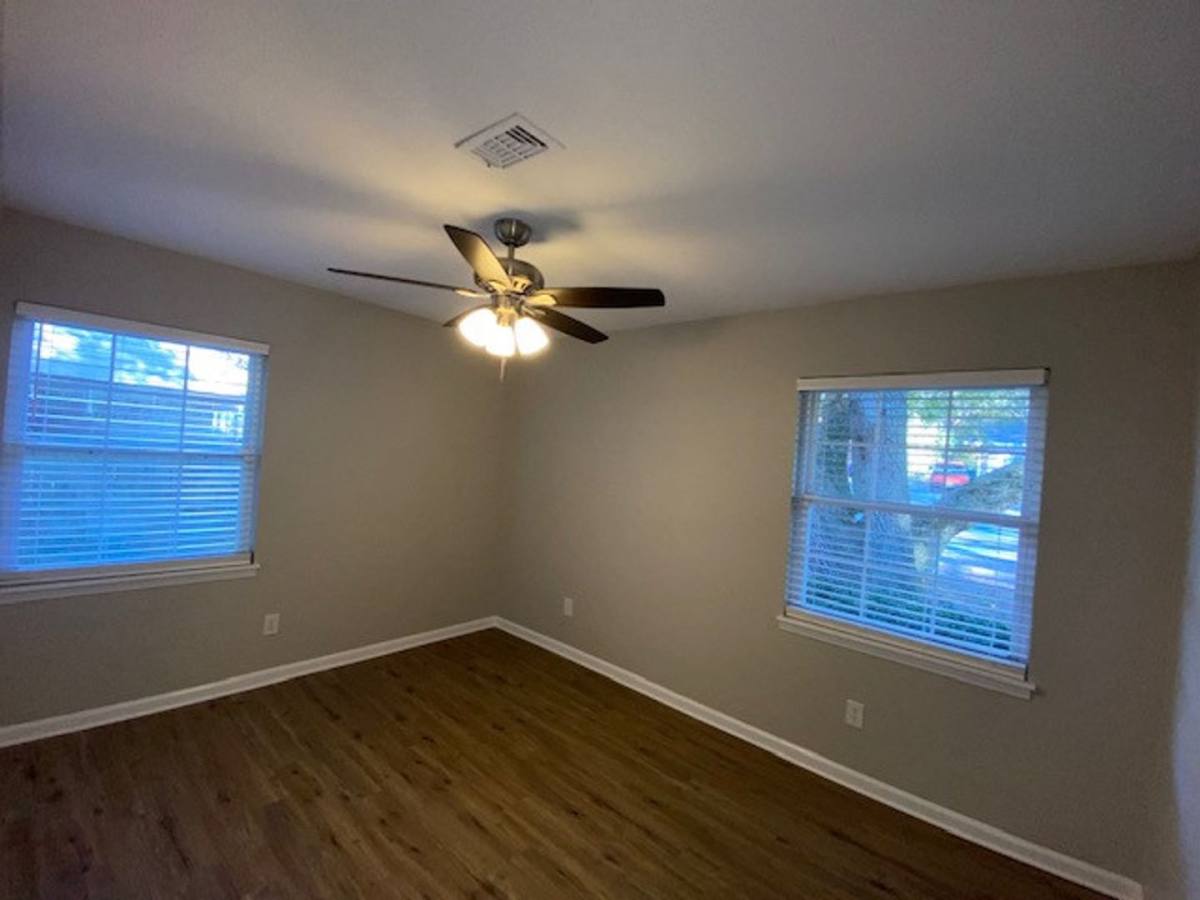 House for rent at 208 20th St, Niceville, FL 32578