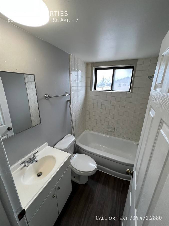 Apartment for rent at 6339 Middlebelt Rd #7, Romulus, MI 48174