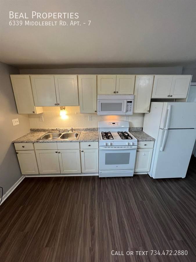 Apartment for rent at 6339 Middlebelt Rd #7, Romulus, MI 48174