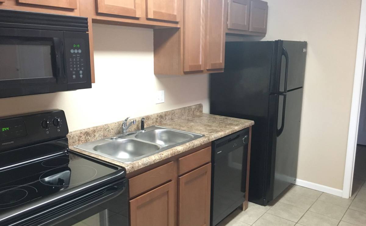 Apartment for rent at 20902 Humanity Lane, Saint Robert, MO 65584