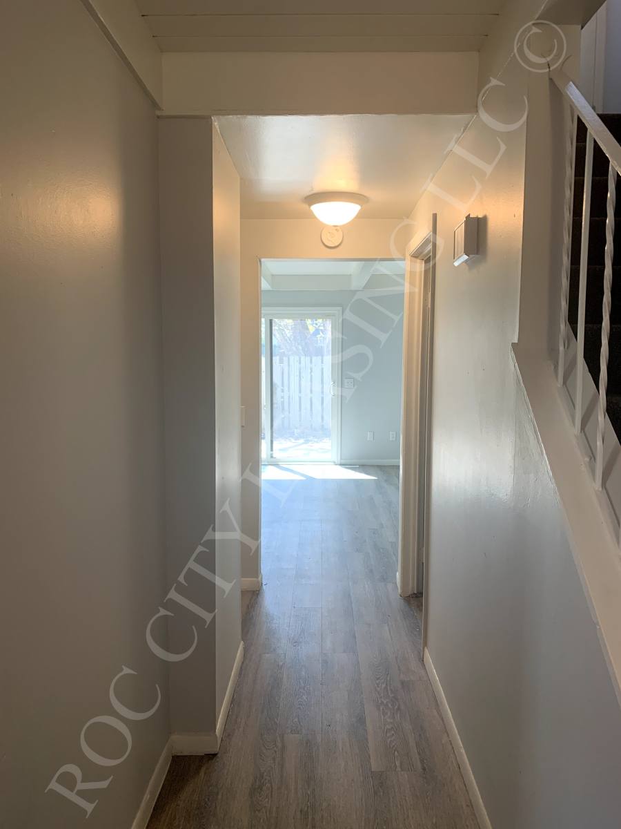 Townhouse for rent at 84 Twin Beeches Dr, Rochester, NY 14608