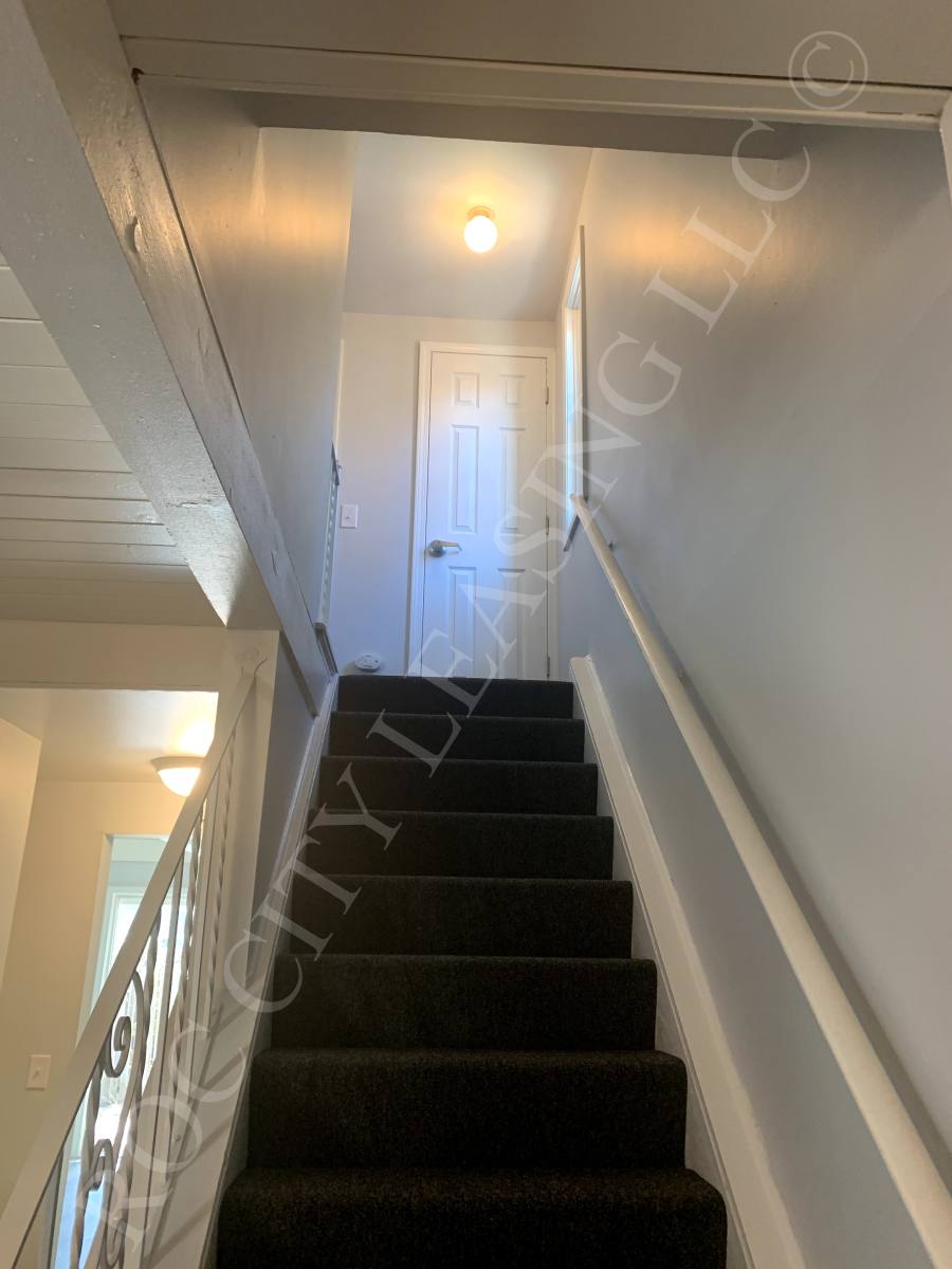 Townhouse for rent at 84 Twin Beeches Dr, Rochester, NY 14608
