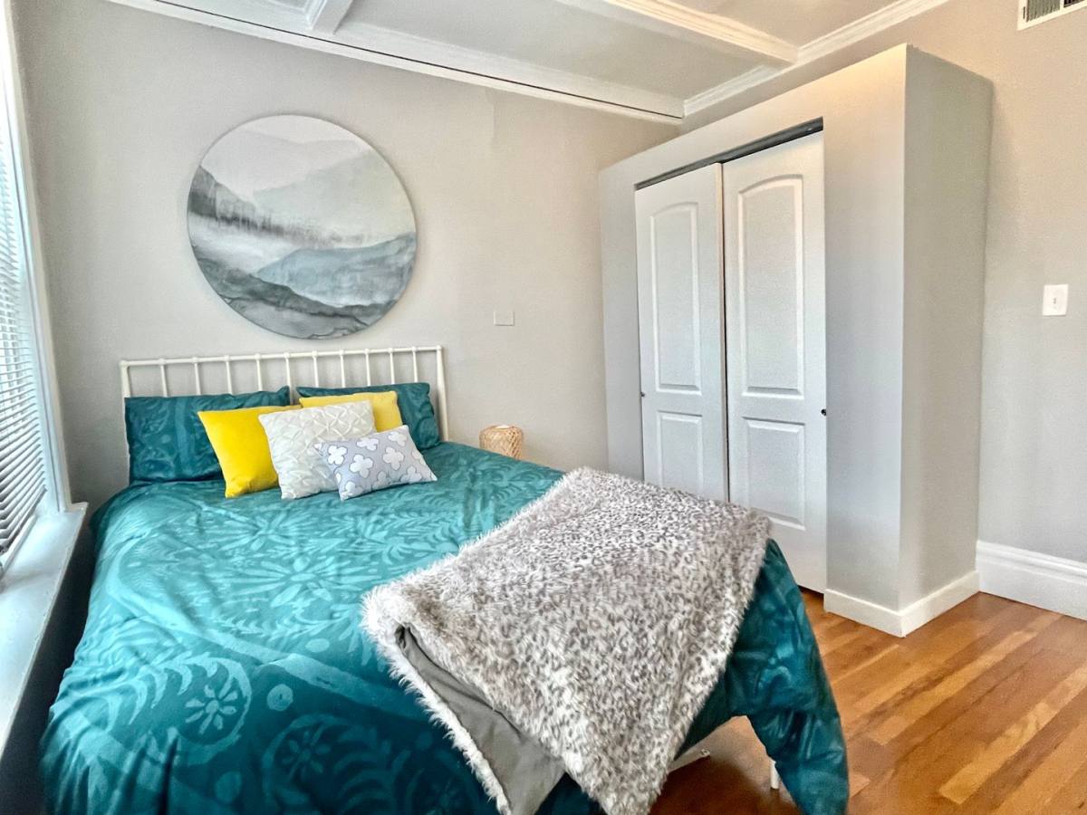 Apartment for rent at 4205 Botanical Ave #3W, Saint Louis, MO 63110