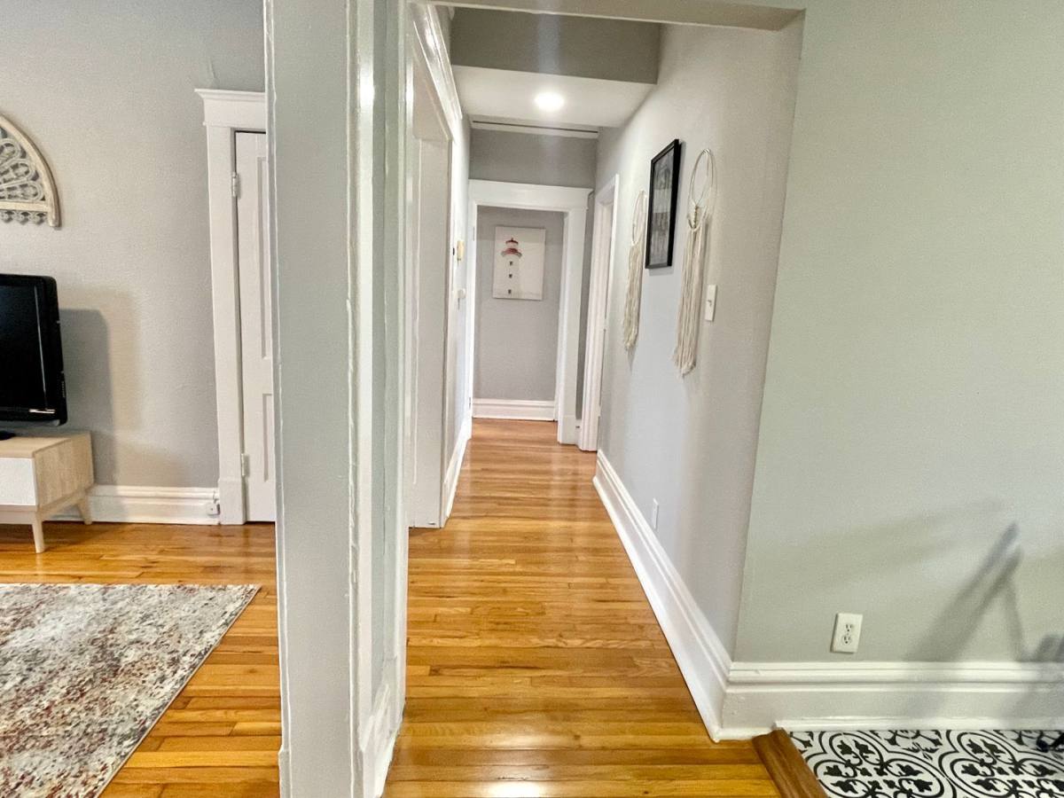 Apartment for rent at 4205 Botanical Ave #3W, Saint Louis, MO 63110