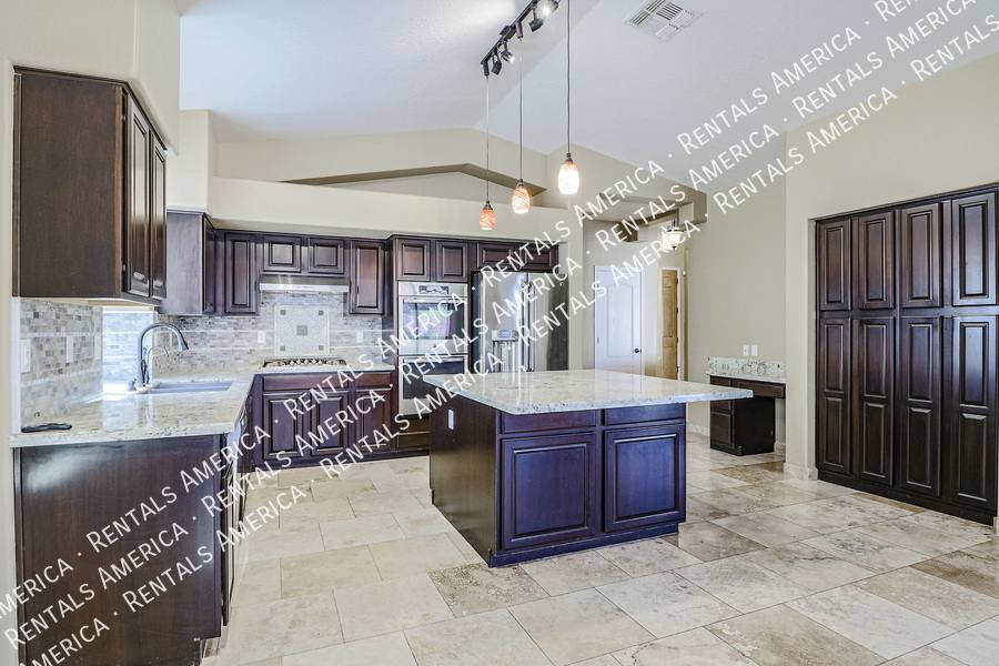 House for rent at 20669 N 41st Lane, Glendale, AZ 85308