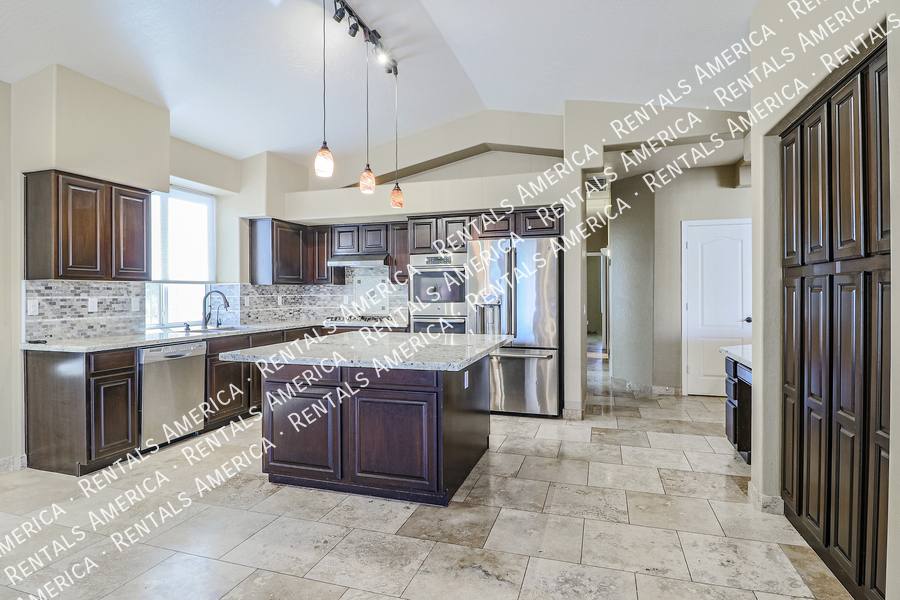 House for rent at 20669 N 41st Lane, Glendale, AZ 85308