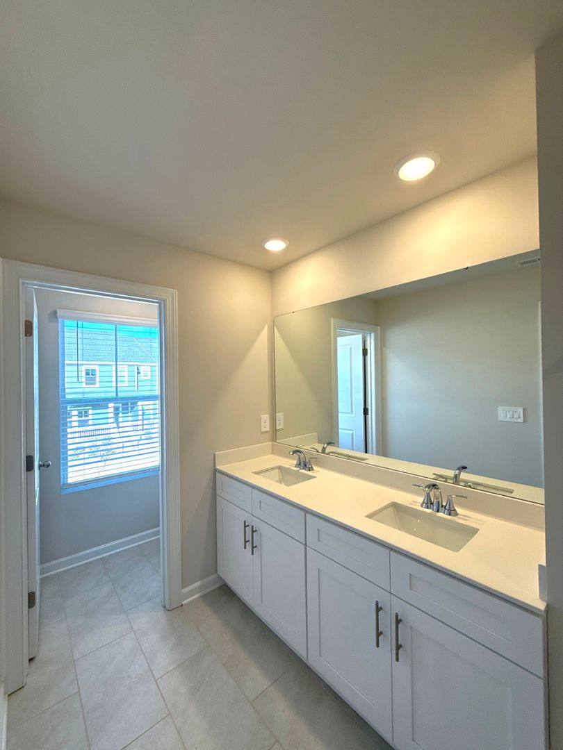 Townhouse for rent at 125 Utility Lane, Mooresville, NC 28115