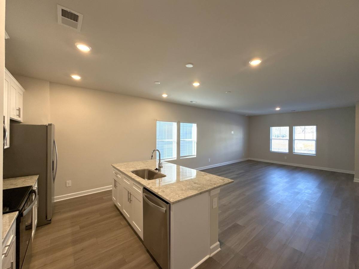 Townhouse for rent at 125 Utility Lane, Mooresville, NC 28115